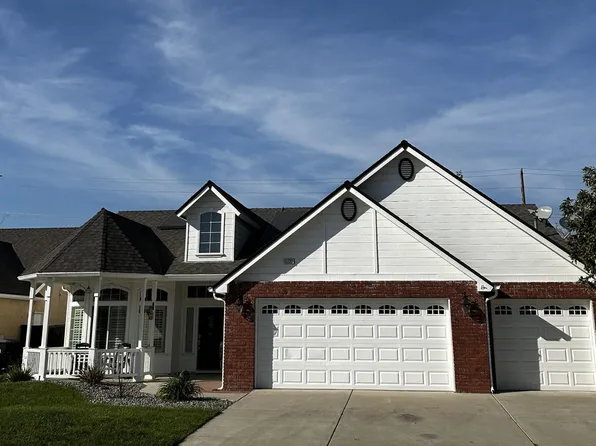 5222 W Lark Court W, Visalia, CA 93291