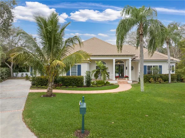 111 River Oak Dr, Indian River Shores, FL 32963