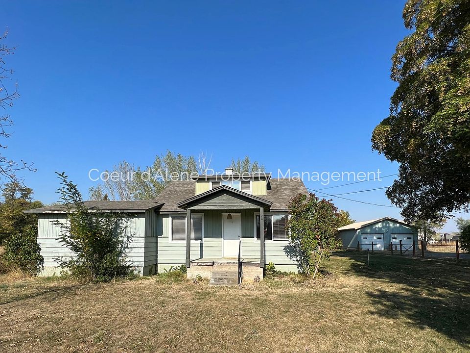 1st image of 2485 E 12th Ave