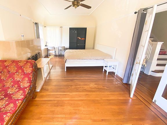 4th image of 20 Paloma Ave #1