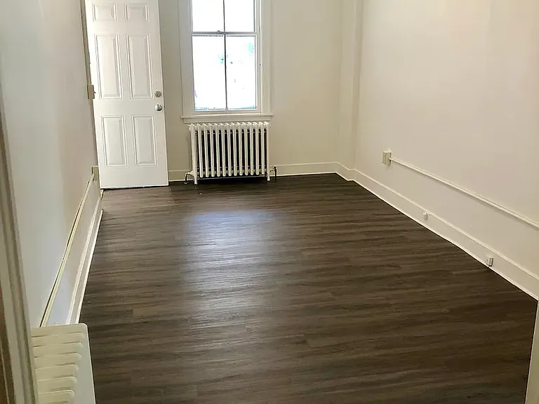 14 Clarke St #3 — Photo 1