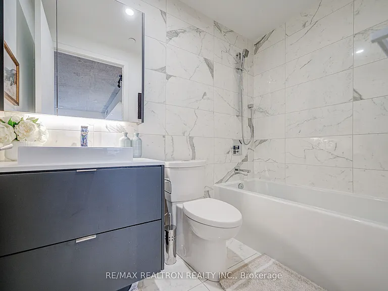 7 Smith Cres #518 — Photo 27