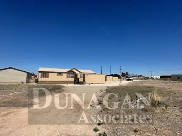 1304 W Walterscheid Dr, Carlsbad, NM 88220