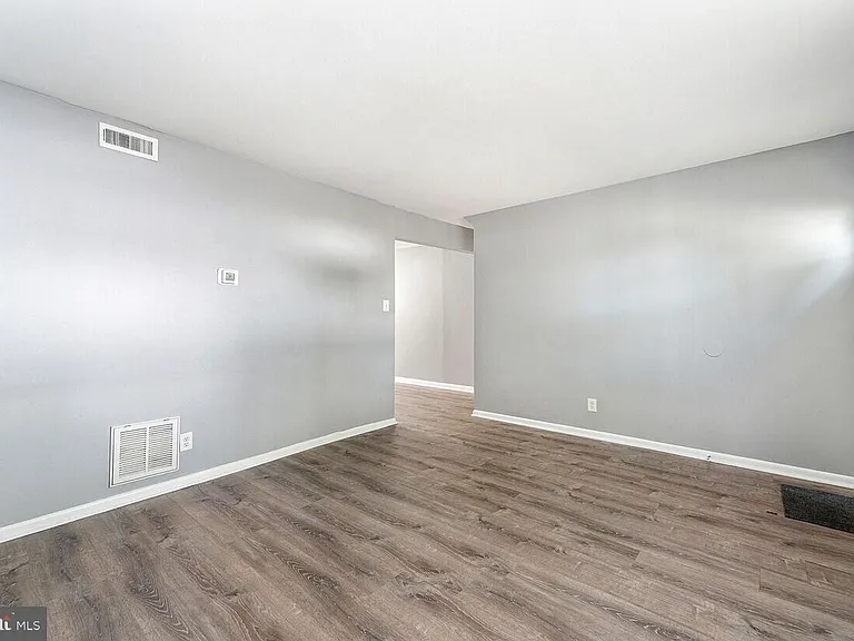 415 Hamilton Ave — Photo 12