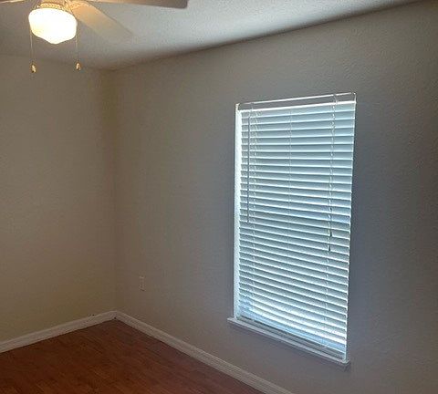 5th image of 1101 Gary Dr