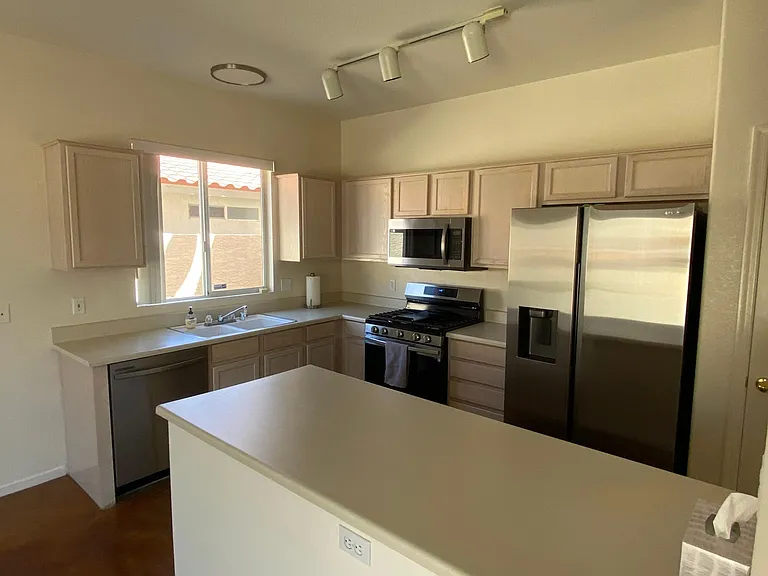 9371 Santa Fe Rose St — Photo 13