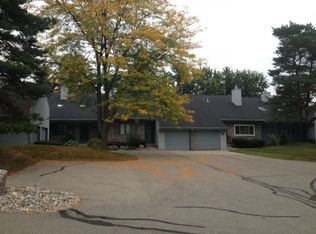 1118 Timbercreek Dr APT 8, Grand Ledge, MI 48837