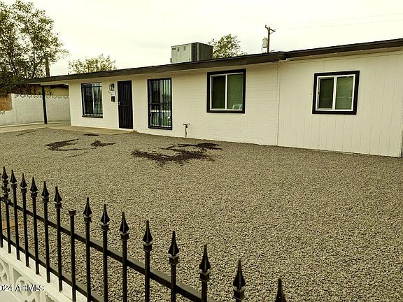 2nd image of 4734 N 49TH Avenue