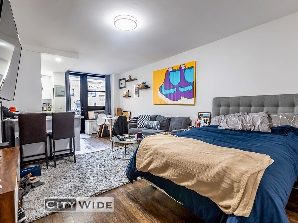 1st image of 165 E 35th St #8K