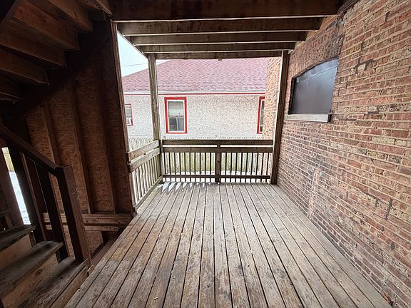 4th image of 2605 N Kostner Ave