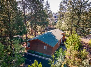 60892 Ridge Dr, Bend, OR 97702