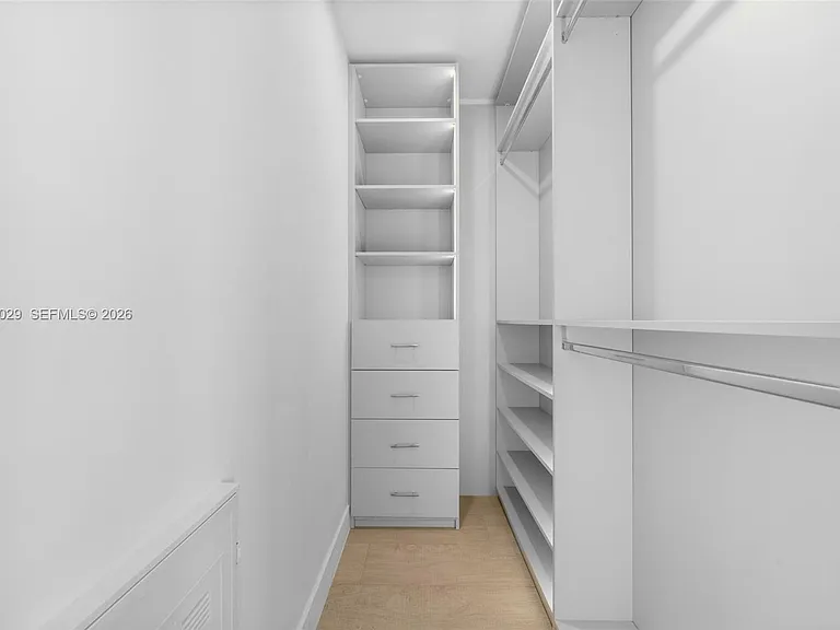 700 NE 24th St #Penthouse 6005 — Photo 17