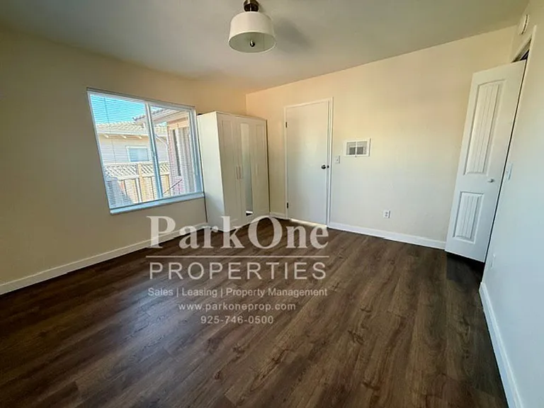 1151-1153 Marin Ave #984 — Photo 8
