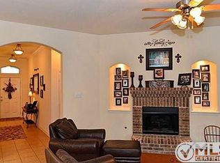 6900 Canyon Rim Dr, Fort Worth, TX 76179
