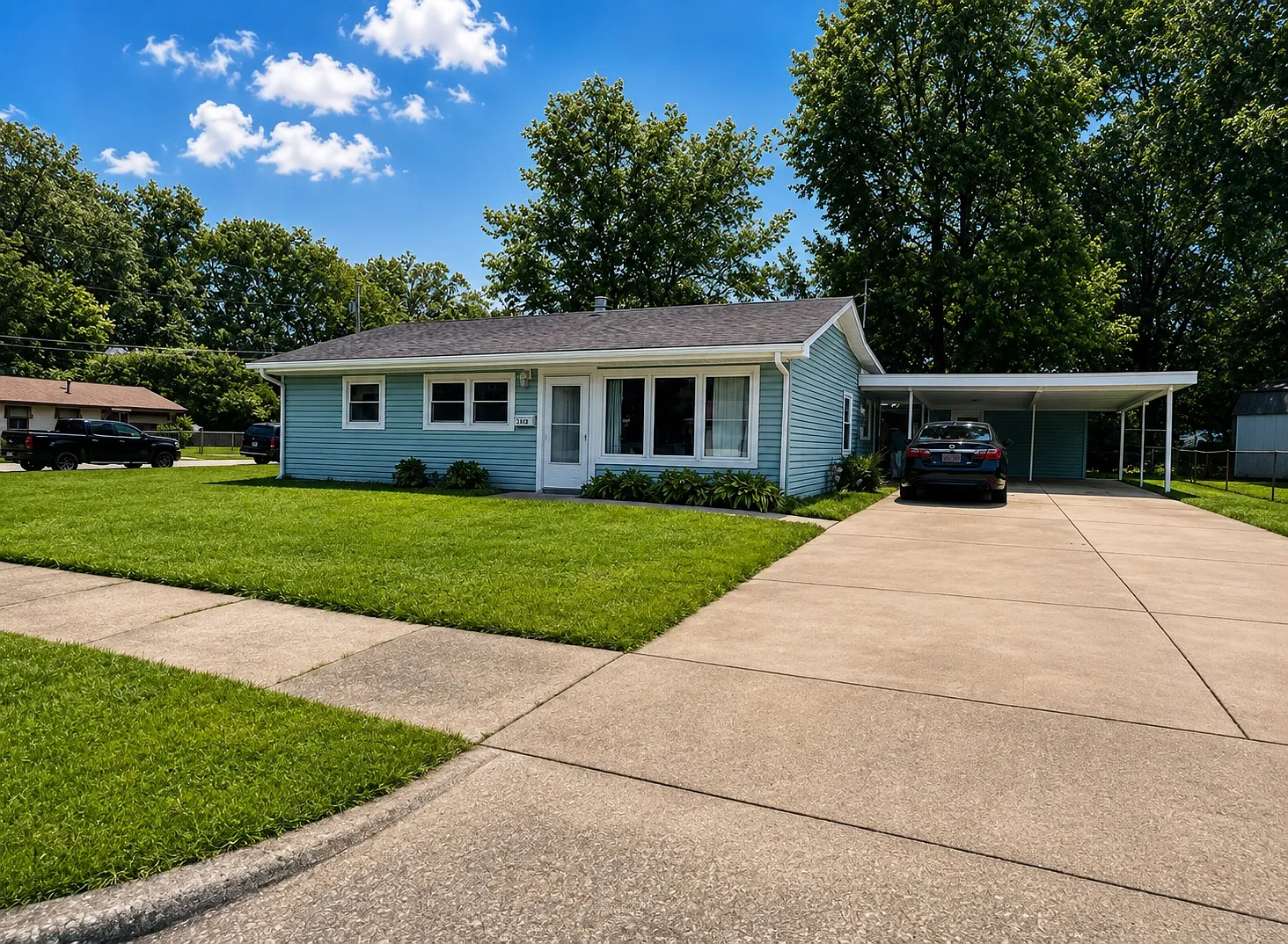 4 bed, 1408 sqft, $1,500 — Photo 1