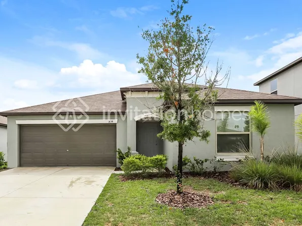 1434 Flower Dust Dr, Ruskin, FL 33570