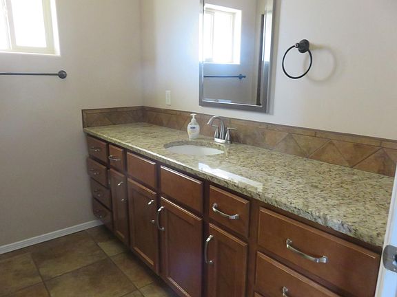 4th image of 3918 Agua Caliente Dr