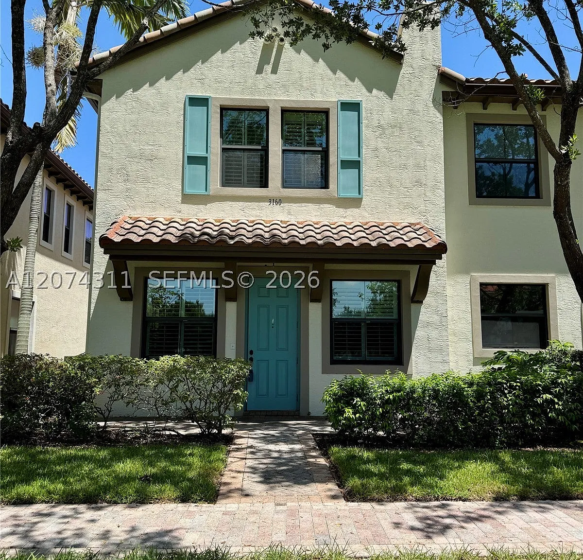 2 bed, 2.5 bath, 1628 sqft, $2,999 — Photo 1