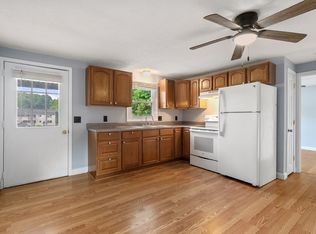 19 Wysocki Dr APT 60, Dudley, MA 01571