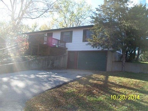 4th image of 307 N Jefferson St