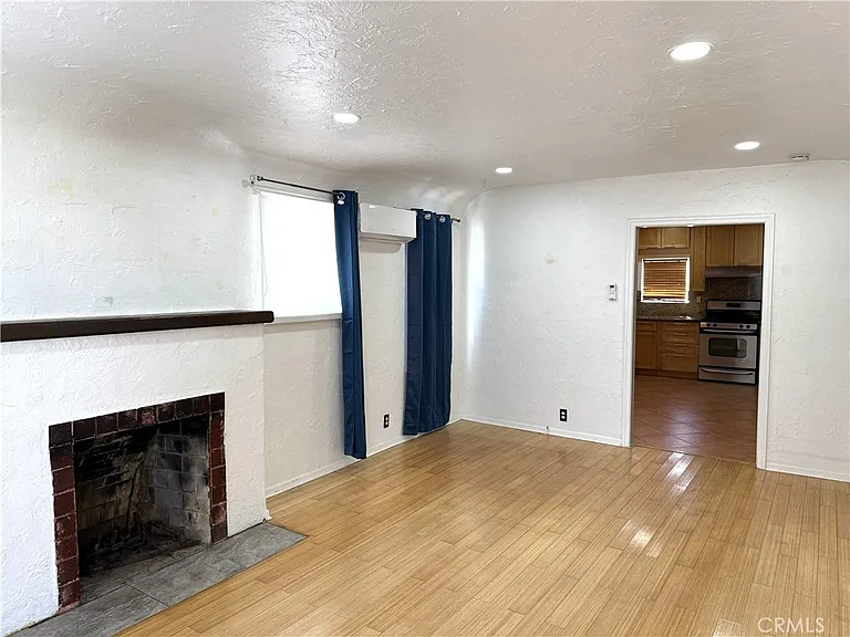 10832 Westminster Ave — Photo 5