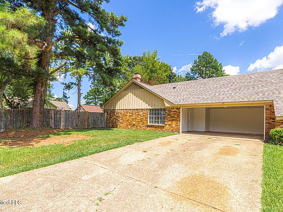 5th image of 314 Pear Orchard Cir