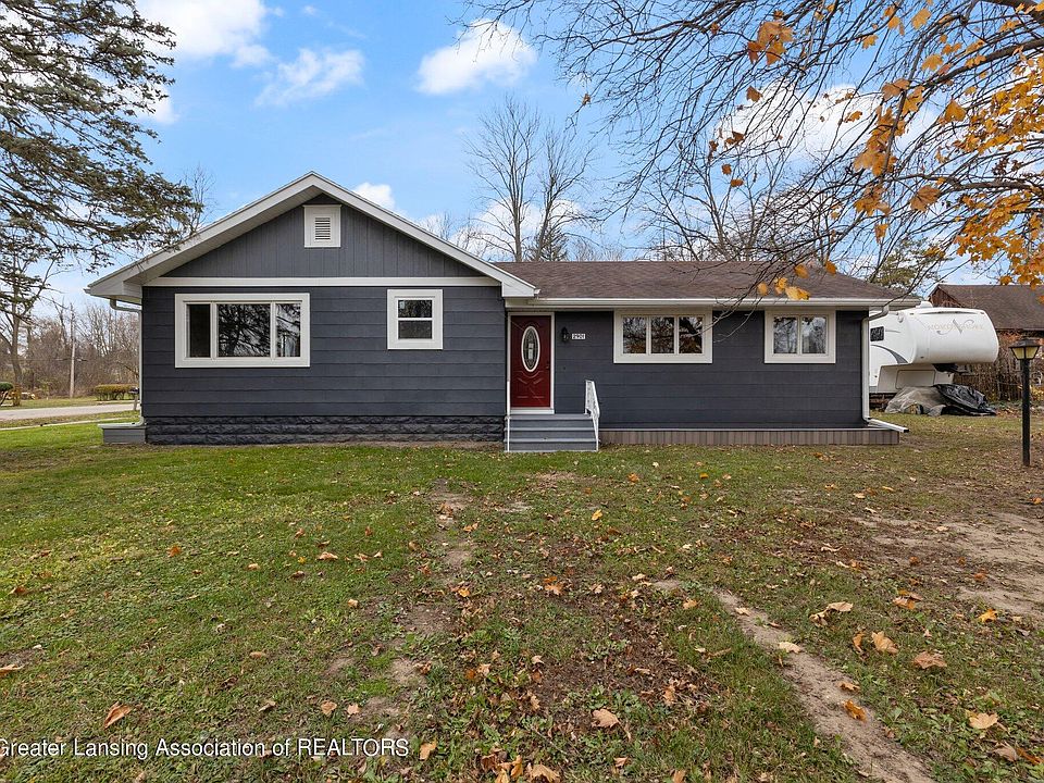 2901 Young Ave, Lansing, MI 48906 Zillow