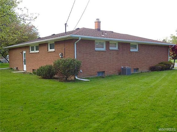 3rd image of 357 Woodward Dr