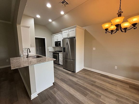 4th image of 3524 Grand Cane Ln