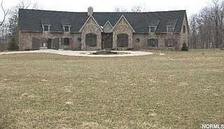 2nd image of 2062 Charles Ln
