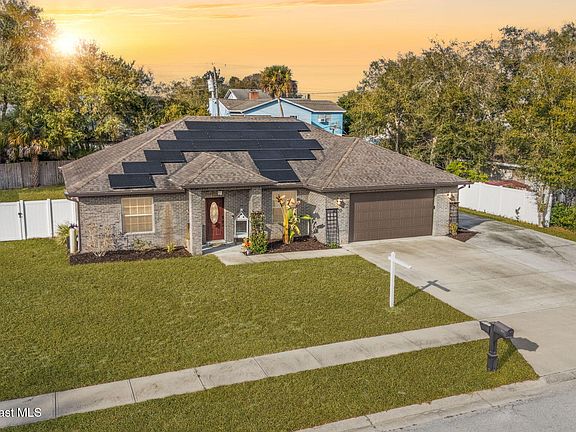 2nd image of 4020 Barr Ln
