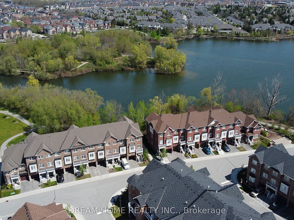 1st image of 46 Roy Grove Way