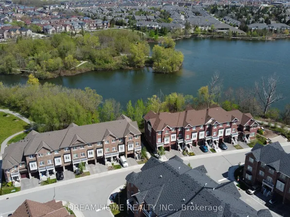46 Roy Grove Way, Markham, ON L6E 0T6