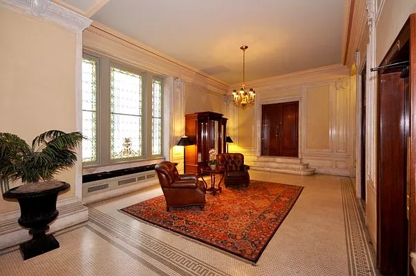 Sold by Nest Seekers International | media 6