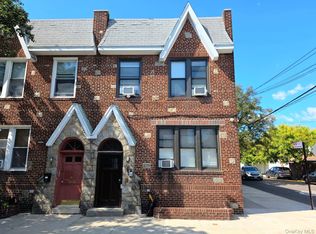 70-02 69th Street, Glendale, NY 11385