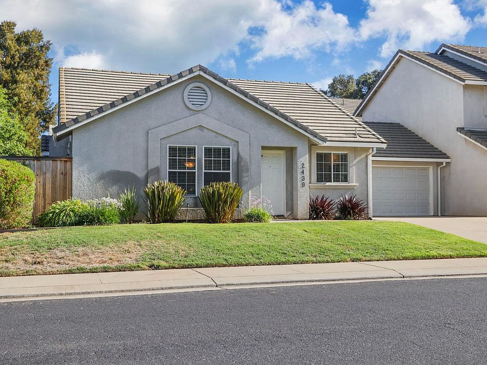 1st image of 2439 Inglewood Dr