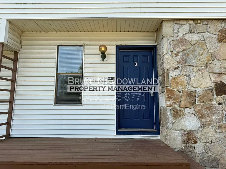 10417 Victoria Dr #C — Photo 2