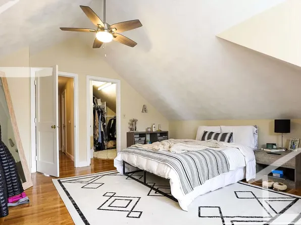 9 Glenley Ter, Brighton, MA 02135