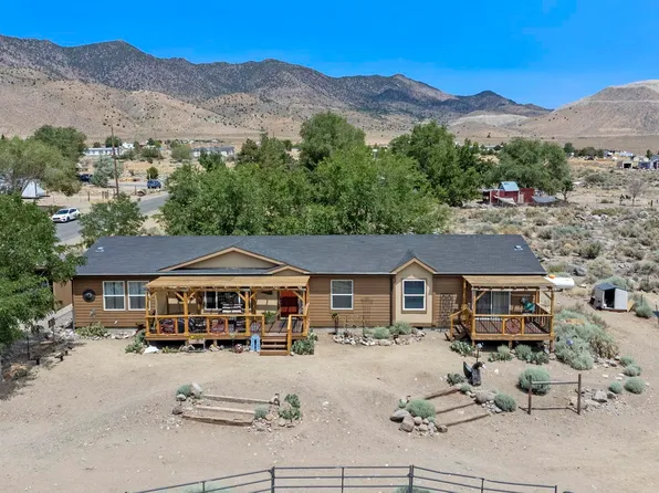 146 Edith Ln, Dayton, NV 89403