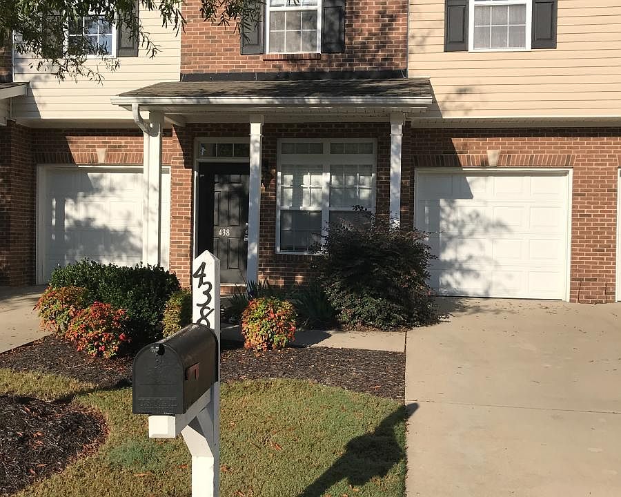 Front of Townhome