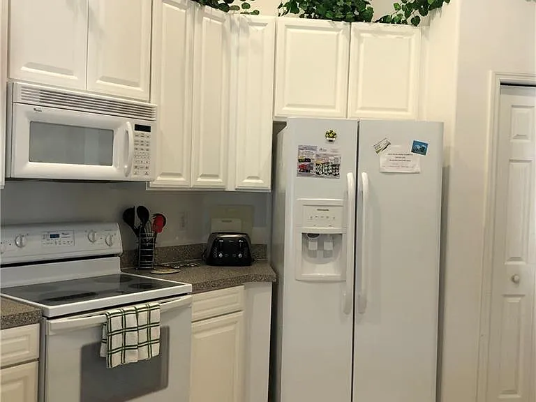 6854 Sterling Greens Dr #201 — Photo 3