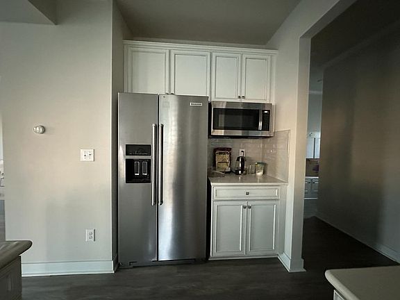4th image of 4708 Green Mountain Dr