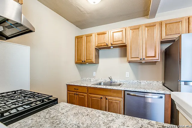 216 Lucas St #2 — Photo 2
