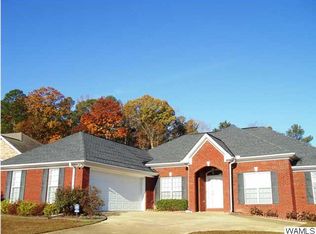 4912 Crosshill Ln, Northport, AL 35473