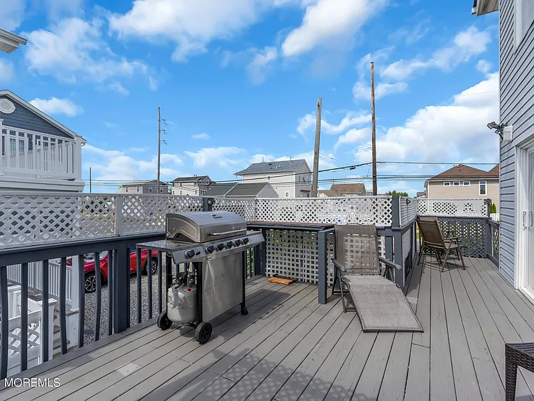117 Harding Ave — Photo 22
