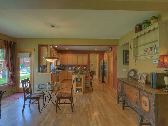 4th image of 45524 SE 141st St