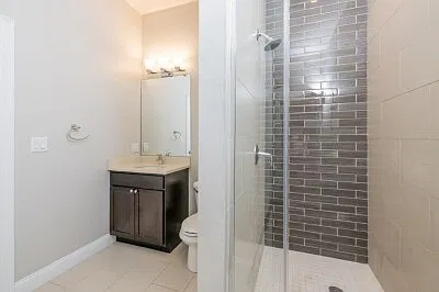 2 bed, 1031 sqft, $4,650 — Photo 2