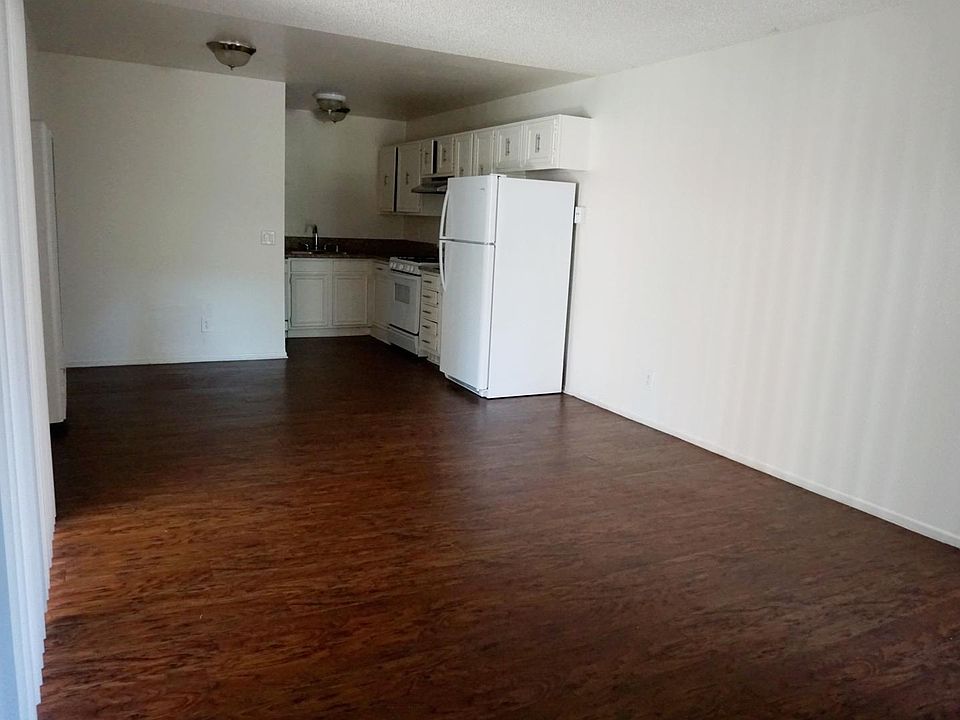 1st image of 868 E Alvarado St E #73
