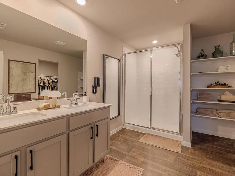 393 Apache Plum Dr — Photo 17