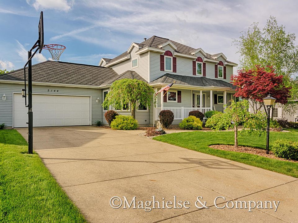 1st image of 2144 Wolfboro Dr SE